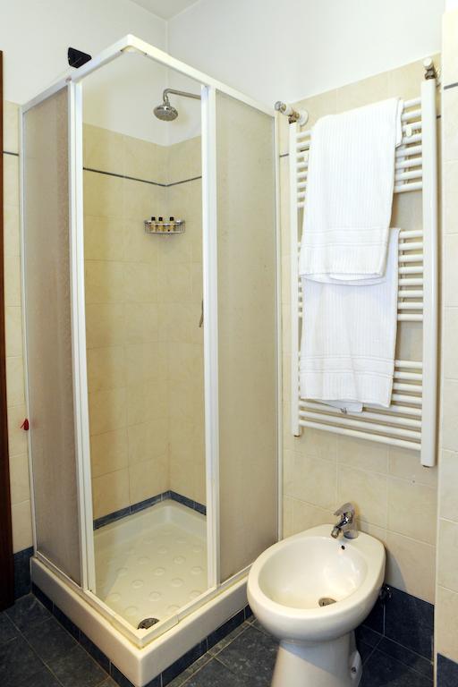 Hotel La Quercia Valmontone Room photo